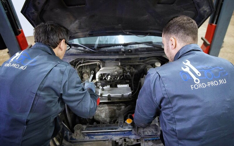 Замена правой опоры двигателя в автомобилях Форд